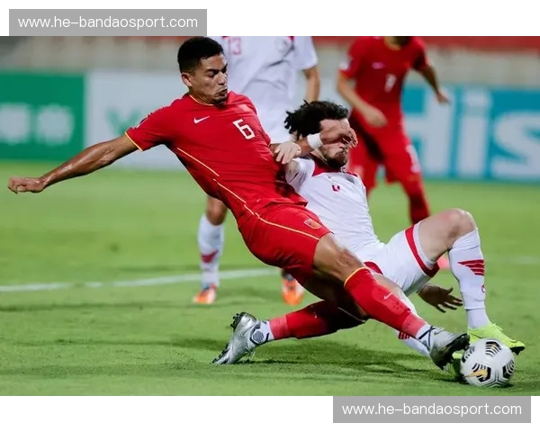 绝地反击还是宿命轮回?国足vs世界的九十分钟,藏着多少人的英雄梦